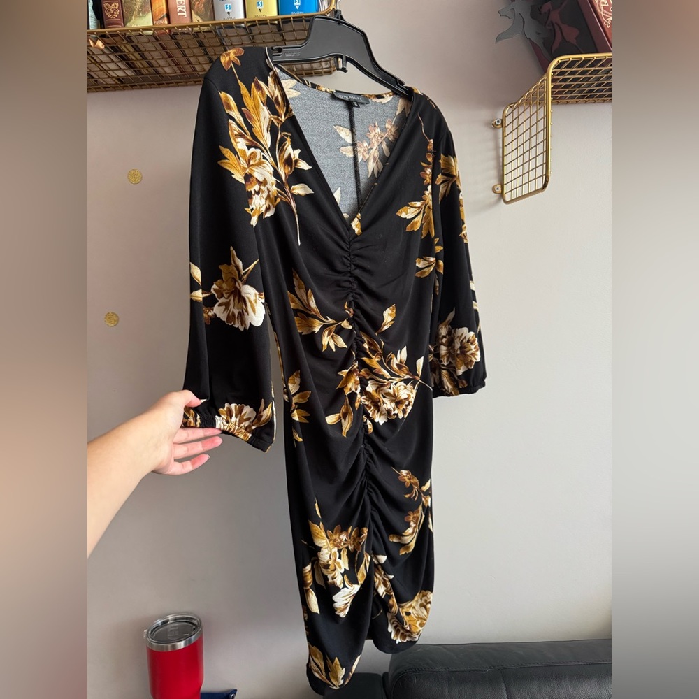 Dynamite Black Floral Ruched Midi Dress – Size Small